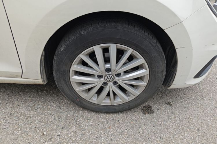 Volkswagen Santana 2018 car image #9