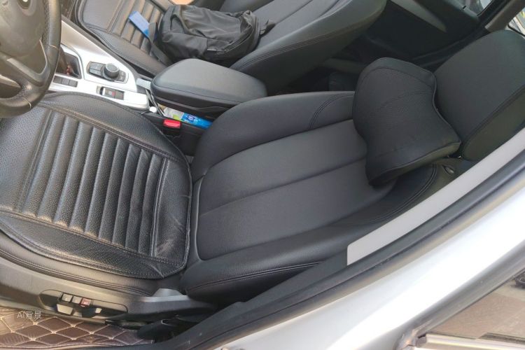 BMW X1 2018 car image #17