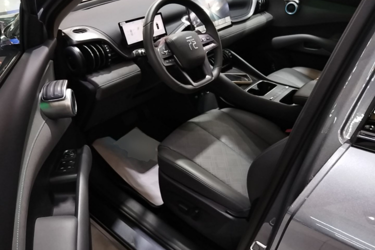 BYD Yuan Plus 2025 #16 BYD Yuan Plus 2025 car image #16