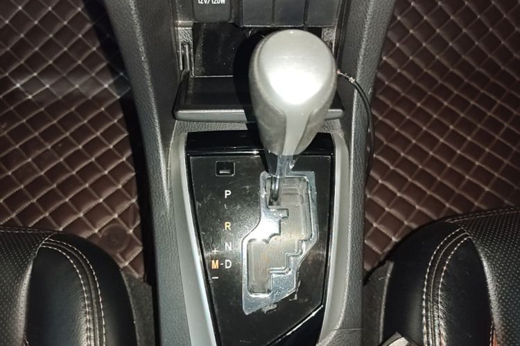 Toyota Corolla 2018 #14 Toyota Corolla 2018 car image #14