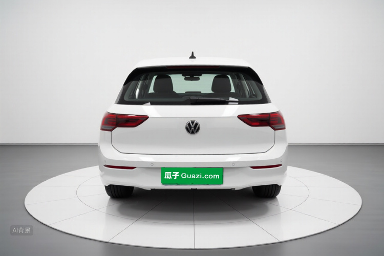 Volkswagen Golf 2022 car image #6