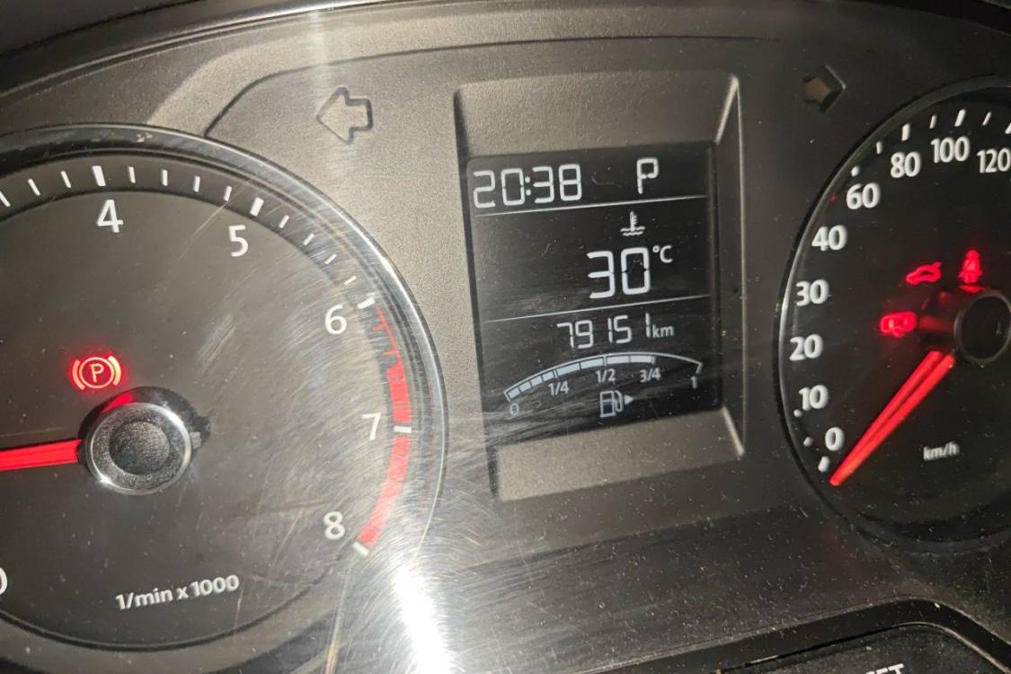 Volkswagen Polo 2015 immagine di auto #25