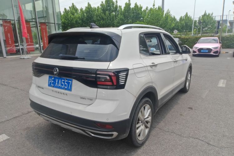 Volkswagen T-Cross 2022 #7 Volkswagen T-Cross 2022 car image #7