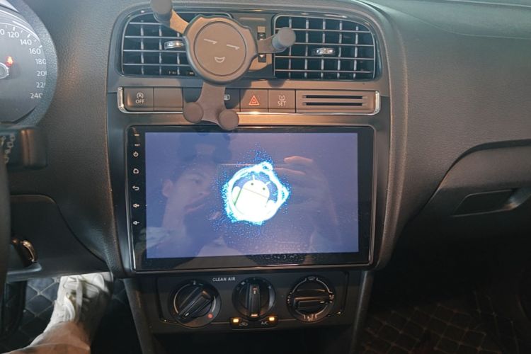 Volkswagen Polo 2019 #13 Volkswagen Polo 2019 car image #13