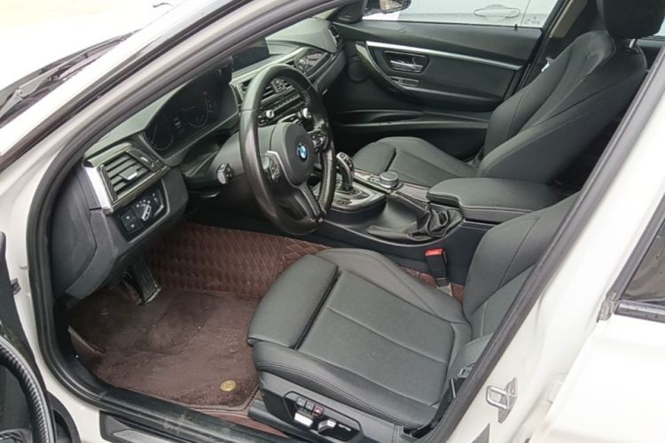 BMW 3 Series 2017 #15 BMW 3 Series 2017 car image #15