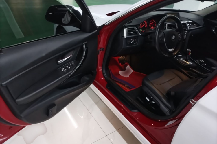 BMW 3 Series 2017 #16 BMW 3 Series 2017 car image #16