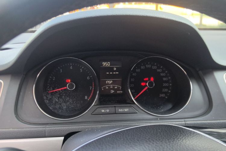 Volkswagen Lavida 2016 car image #12