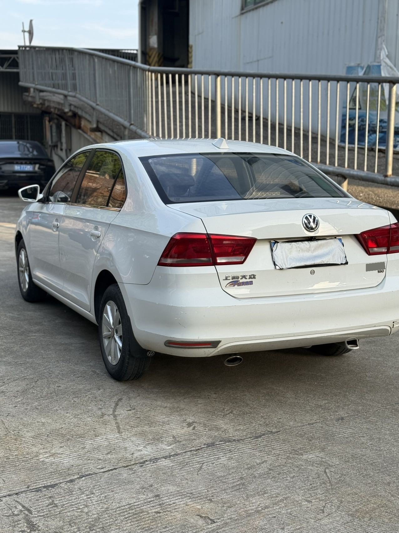 Volkswagen Santana 2015 صورة سيارة #6