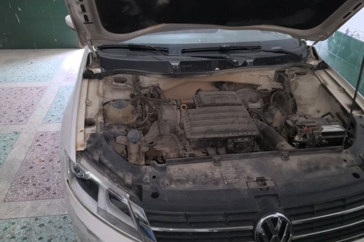 Volkswagen Lavida 2015 car image #24