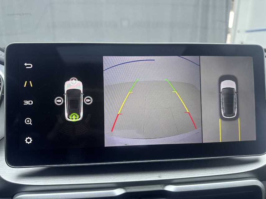 GEELY Coolray 2022 car image #12