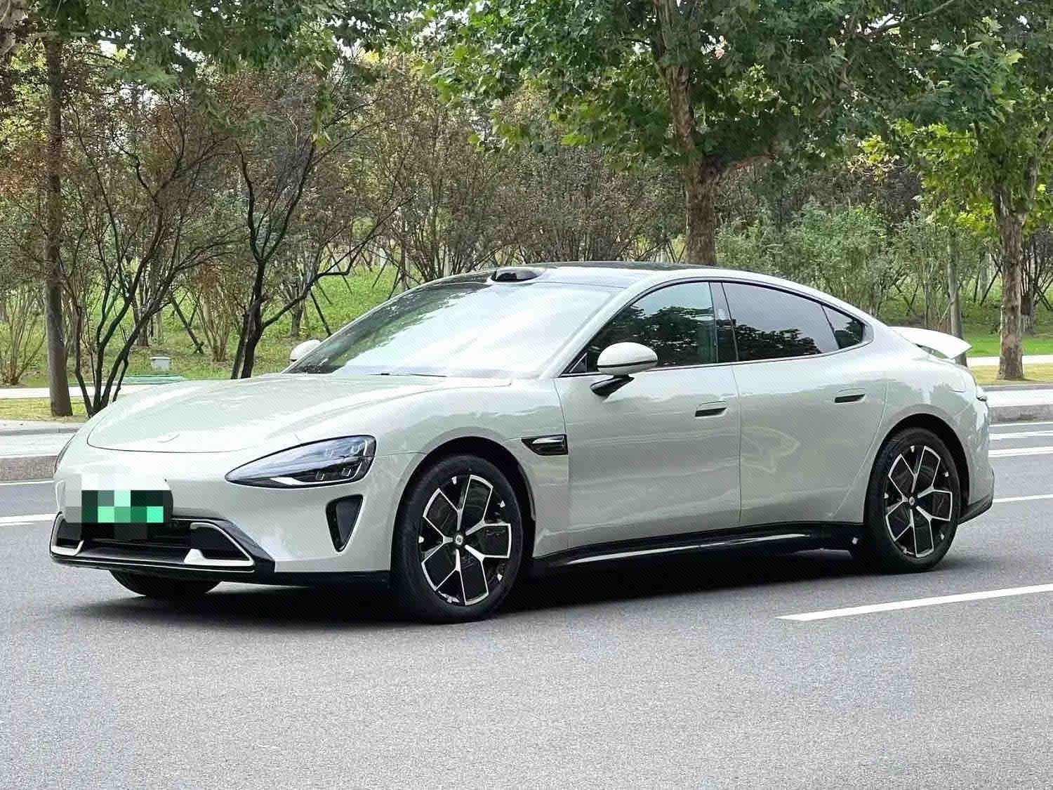 MI SU7 2025 car image 