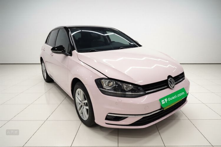 Volkswagen Golf 2018 car image #4