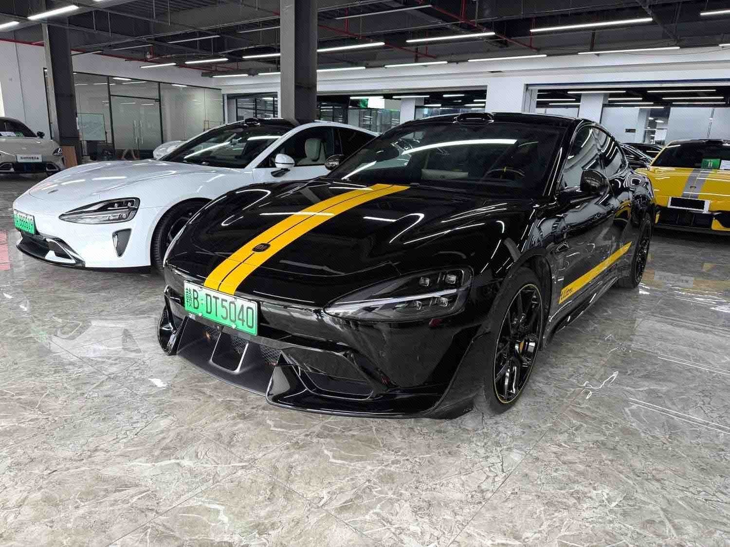 MI SU7 Ultra 2025 car image 