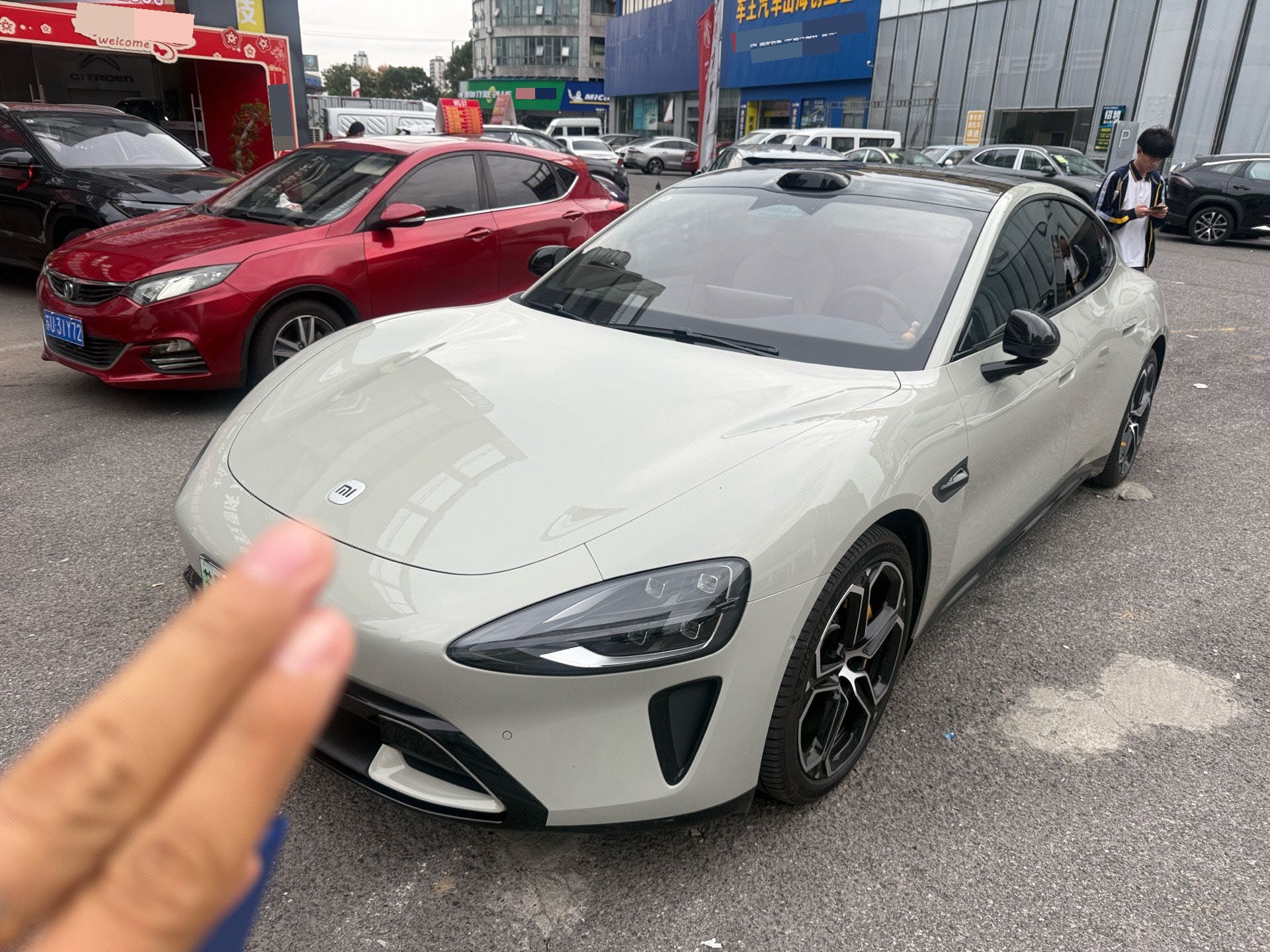 MI SU7 2025 изображение автомобиля 