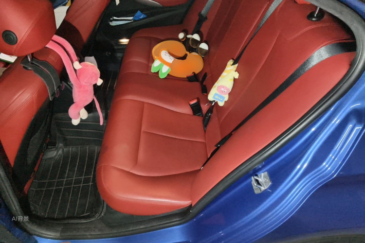 BMW 3 Series 2019 #19 BMW 3 Series 2019 car image #19