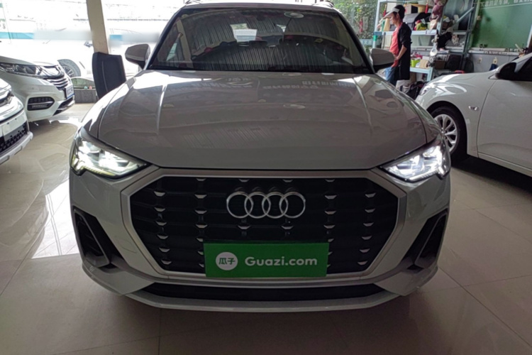 Audi Q3 2019 #3 Audi Q3 2019 car image #3