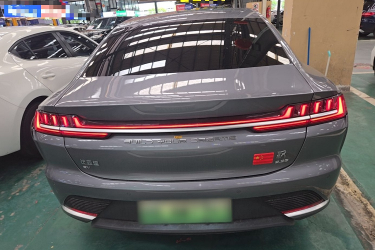 BYD Han 2021 #4 BYD Han 2021 car image #4