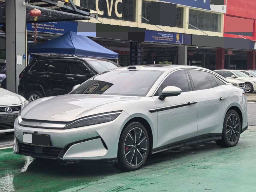 BYD HanL 2025 BYD HanL 2025 car image