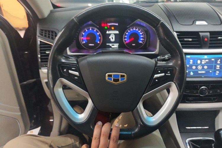 GEELY Emgrand 2016 #15 GEELY Emgrand 2016 car image #15