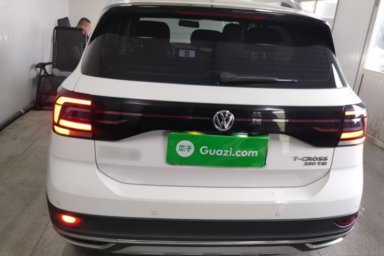 Volkswagen T-Cross 2020 #4 Volkswagen T-Cross 2020 car image #4
