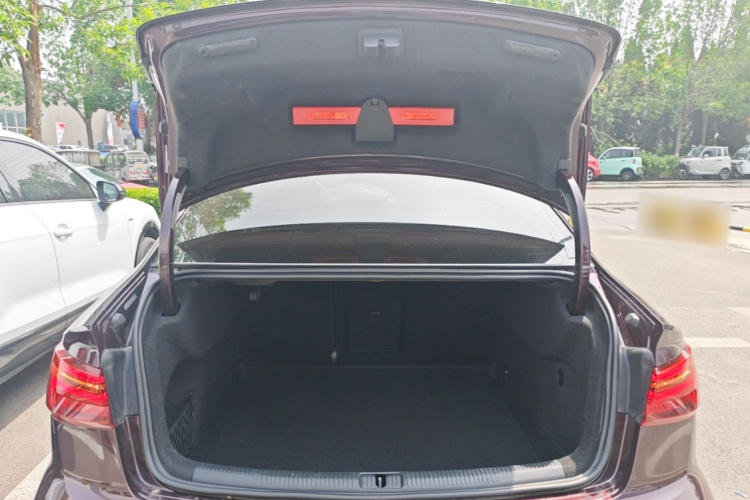 Audi A3 2020 car image #19