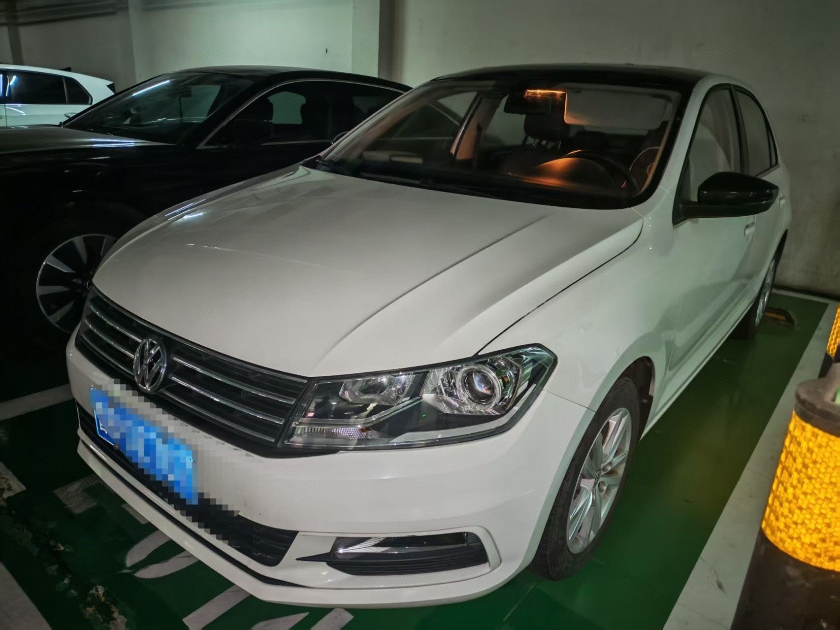 Volkswagen Santana 2018 car image 