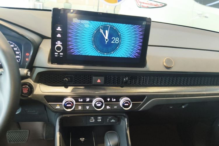 Honda CR-V 2023 car image #13