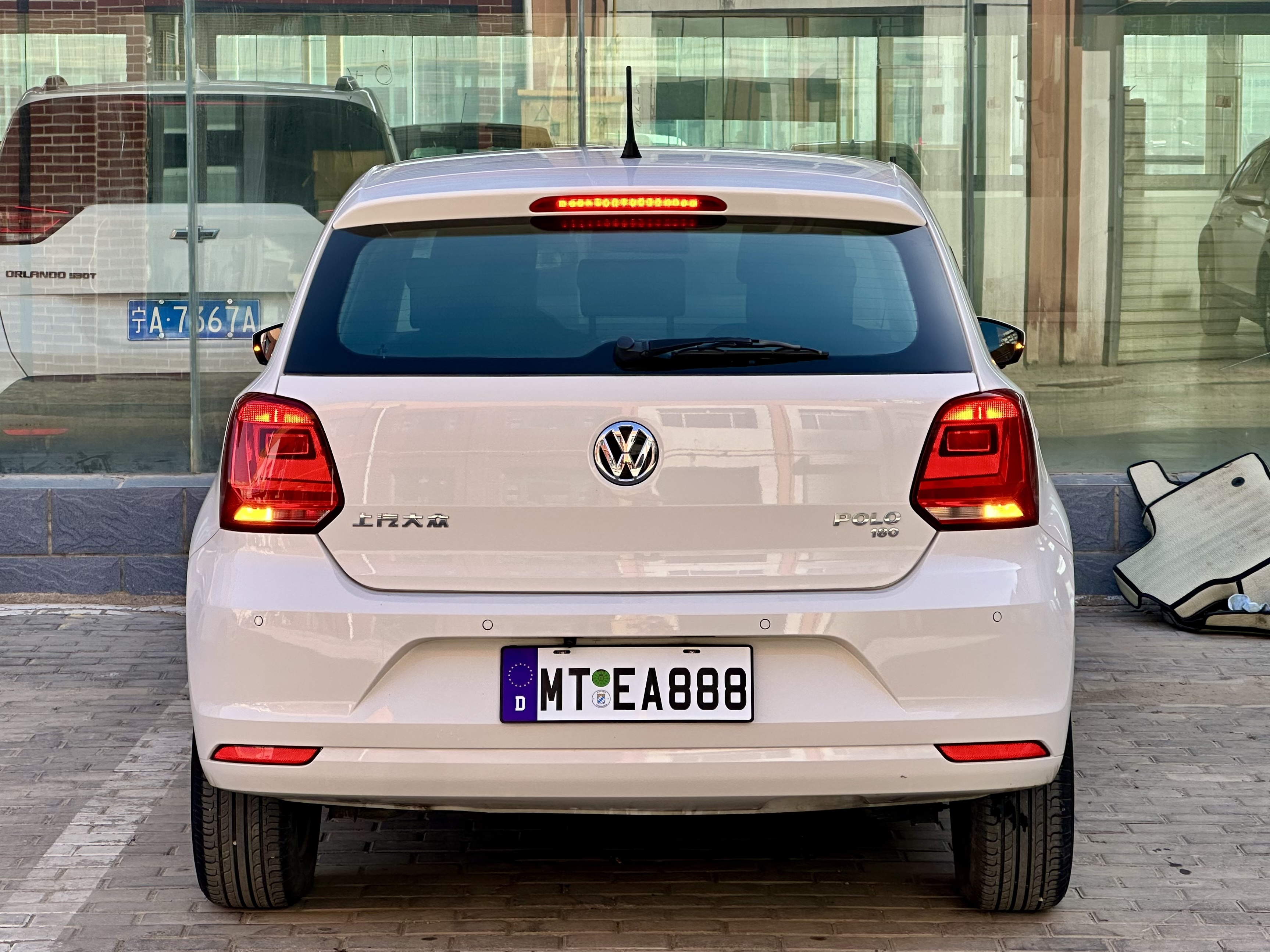 Volkswagen Polo 2019 car image #10