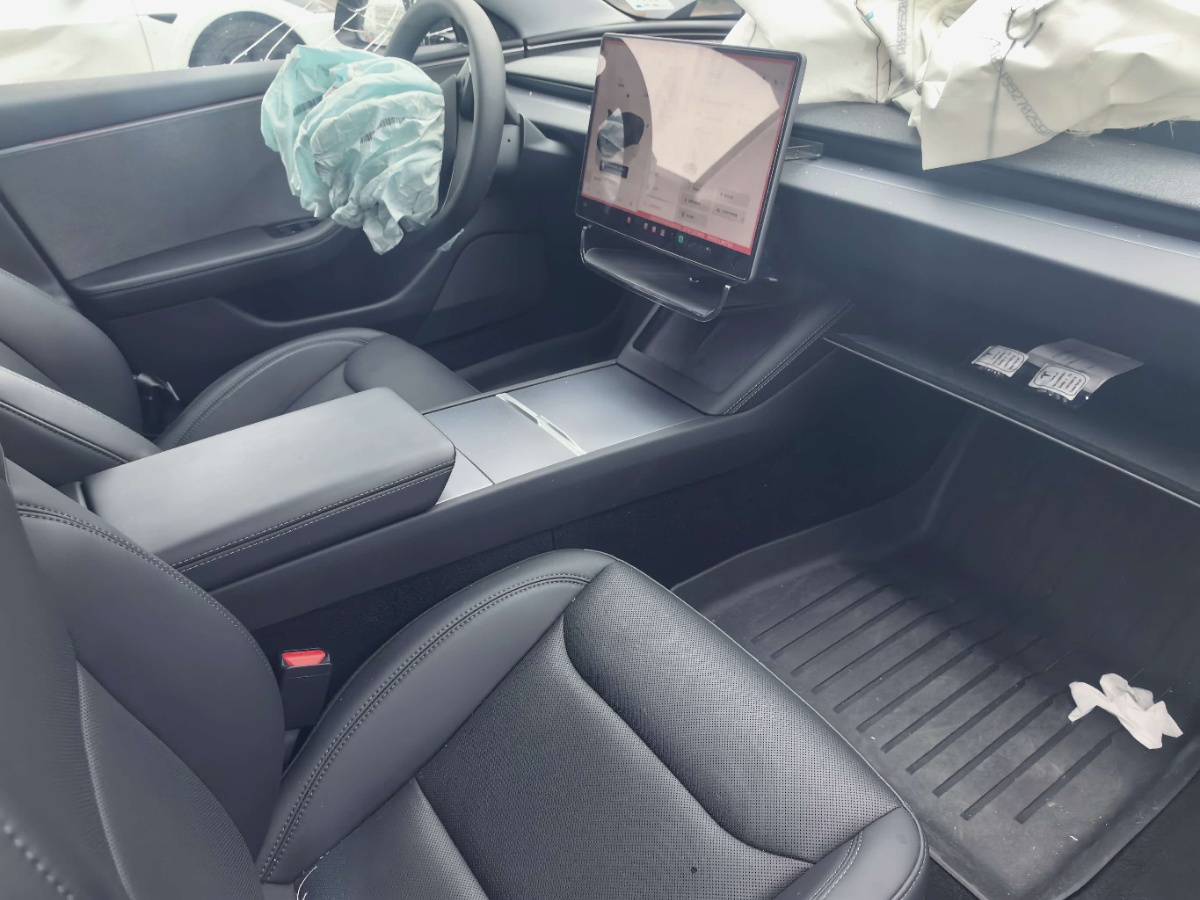 Tesla Model 3 2025 #6 Tesla Model 3 2025 car image #6