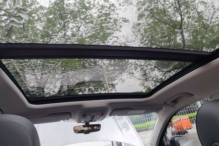 Audi Q3 2023 car image #20