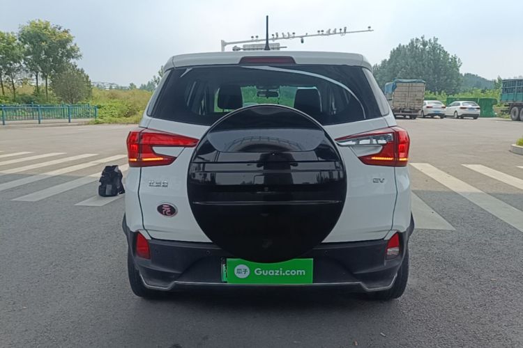 BYD Yuan New Energy 2019 immagine di auto #6