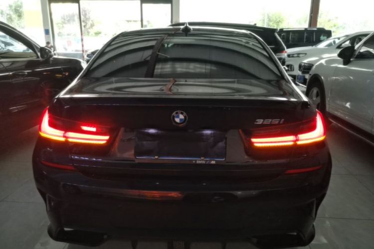 BMW 3 Series 2020 #4 BMW 3 Series 2020 car image #4