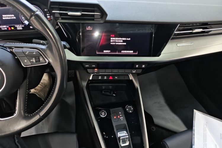 Audi A3 2022 immagine di auto #13