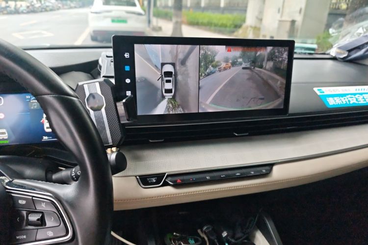 GEELY Emgrand L HiP 2022 #13 GEELY Emgrand L HiP 2022 immagine di auto #13