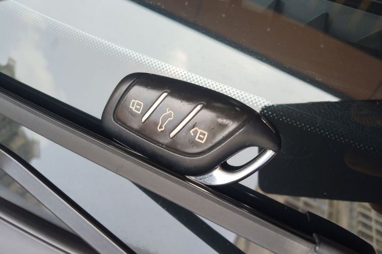 MG 5 2022 image de voiture #9