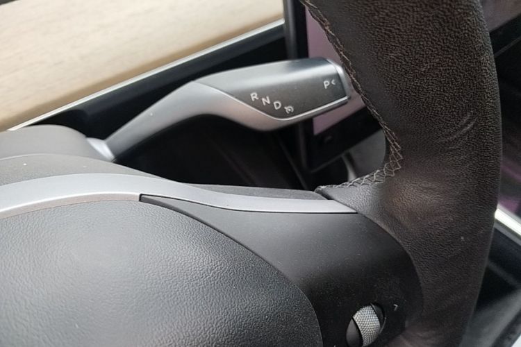 Tesla Model 3 2021 #14 Tesla Model 3 2021 car image #14