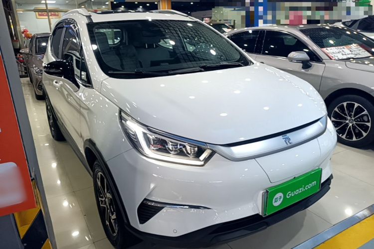 BYD Yuan Pro 2021 #4 BYD Yuan Pro 2021 car image #4