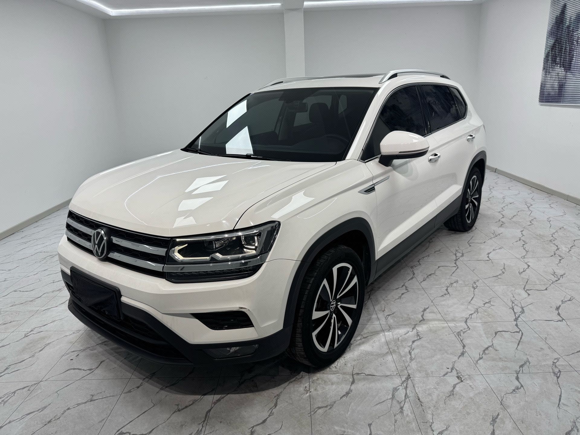 2022 2022 car image