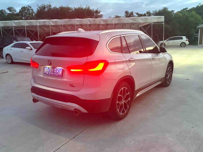 BMW X1 2021 car image #4