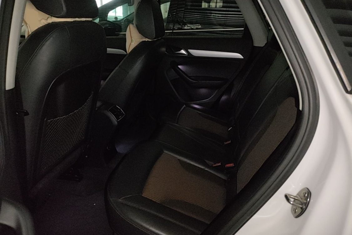 Audi Q3 2018 #8 Audi Q3 2018 car image #8