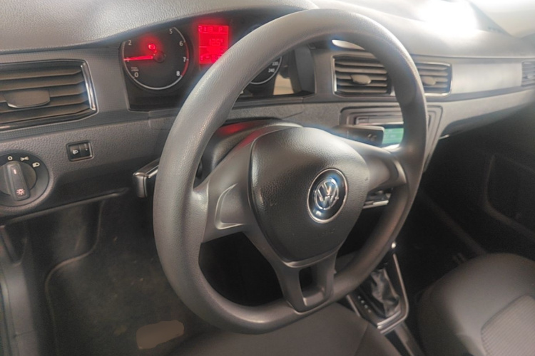 Volkswagen Santana 2018 car image #10