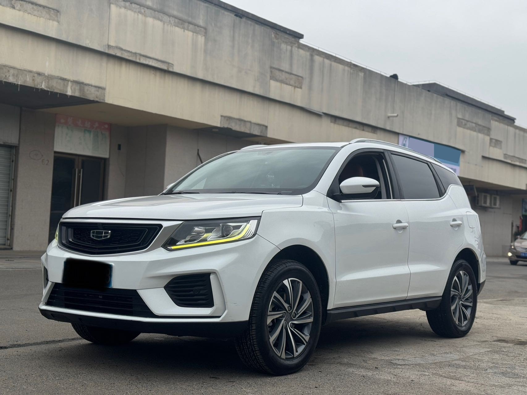 GEELY Vision X6 2020 GEELY Vision X6 2020 car image