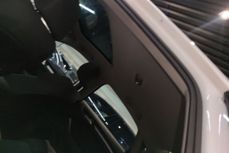 Audi A3 2019 car image #18