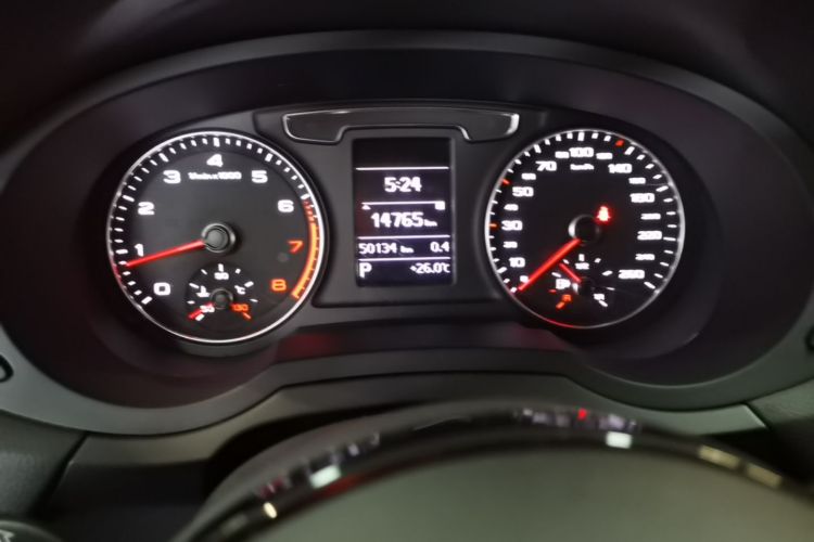 Audi Q3 2017 imagem de carro #14