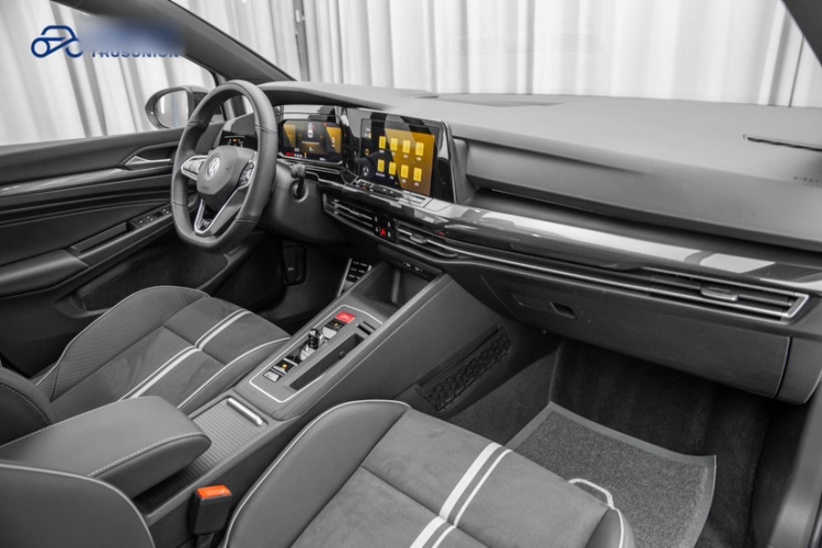 Volkswagen Golf 2023 #19 Volkswagen Golf 2023 car image #19