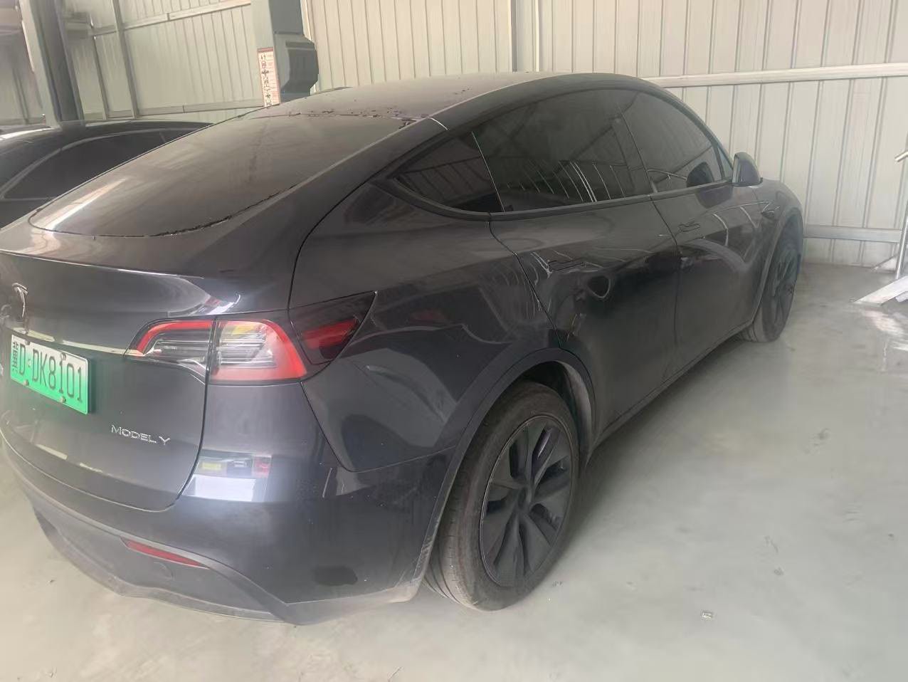 Tesla Model Y 2024 #3 Tesla Model Y 2024 car image #3