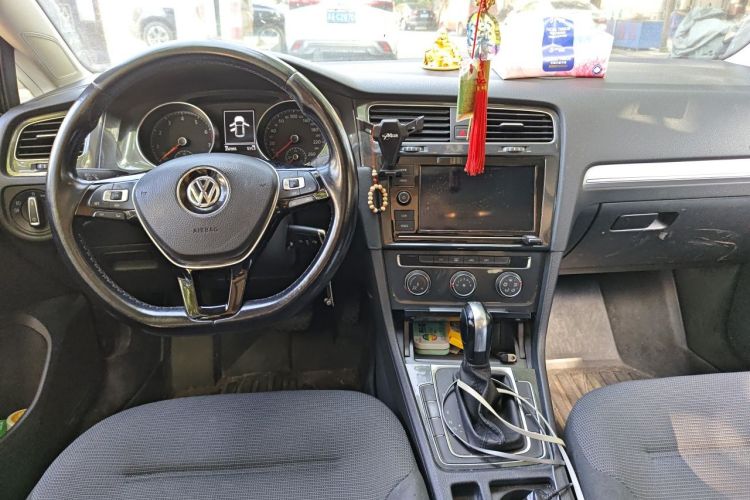 Volkswagen Golf 2019 #12 Volkswagen Golf 2019 car image #12
