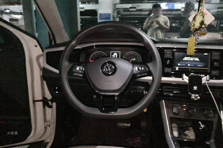 Volkswagen Polo 2019 car image #12