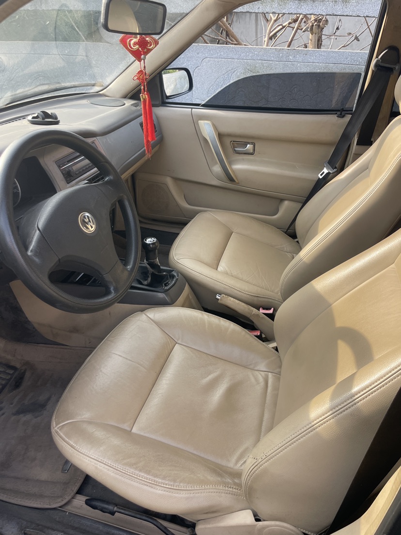 Volkswagen Santana Vista 2012 immagine di auto #5