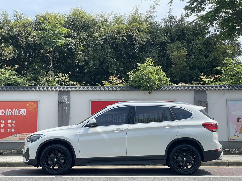 BMW X1 2021 car image #4